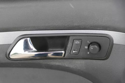 VW Touran 1x Türverkleidung Verkleidung Tür vorne links - anthrazit (182601)