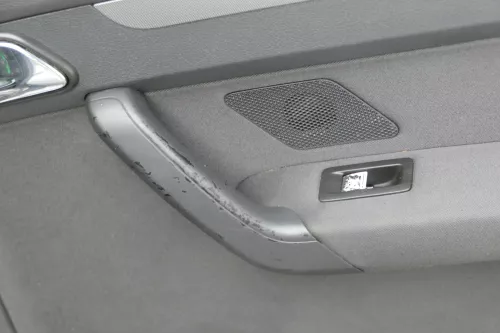 VW Touran 1x Türverkleidung Verkleidung Tür hinten rechts - anthrazit (182611)