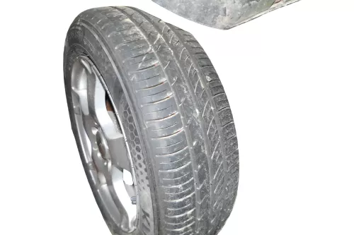 2x Golf 3 9N 6Y Reifen 185/60 R15 84H Sommerreifen 2x ca. 7-8mm NUR REIFEN M+S (182658)