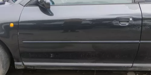 A3 8L Tür Türblatt vorne links grau schwarz LZ9U 2/3-Türer (Griffform beachten