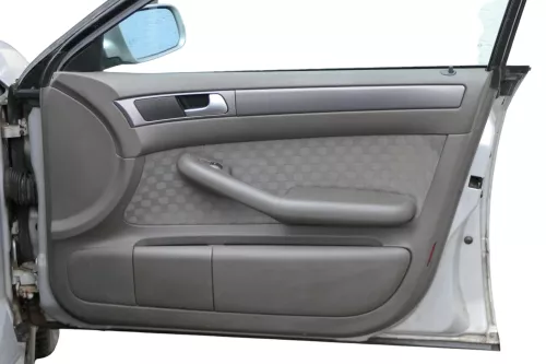 1x A6 4B Türverkleidung Verkleidung Tür vorne rechts swing grau