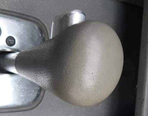 Audi A6 4B Griff Knopf Automatik Schaltknauf Schalthebel Leder swing dunkelgrau