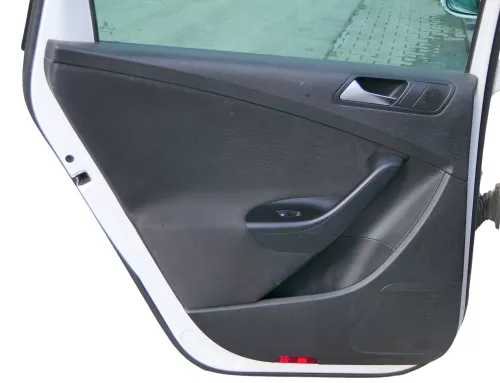 1x VW Passat 3C Variant Türverkleidung Verkleidung Tür hinten links schwarz (183127)