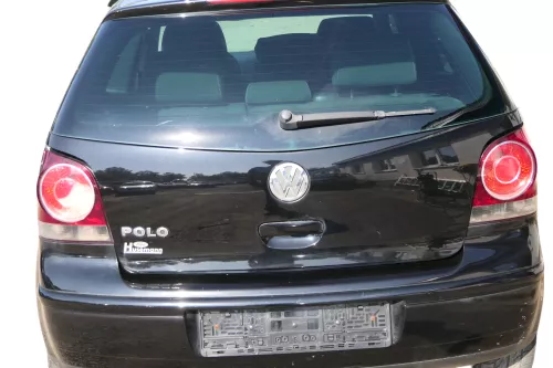 VW Polo 9N3 9N Heckklappe Kofferraumklappe Klappe schwarz L041 - Scheibe (183240)