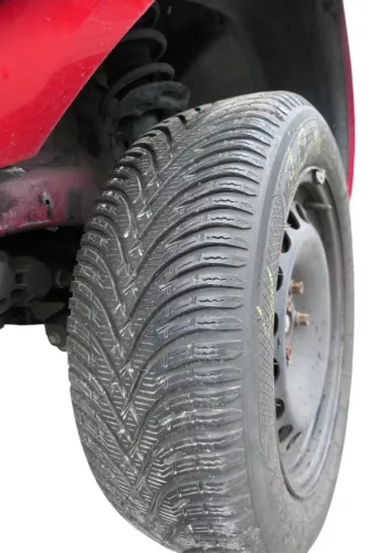 4x VW Passat 3C Golf Reifen Winterrreifen M&S 205/55 R16 91T Felgen 8-8mm (183421)