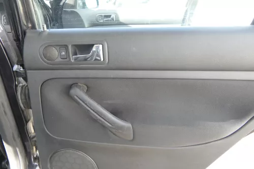 1x VW Golf 4 1J Kombi Türverkleidung Verkleidung Tür hinten rechts schwarz  (183492)