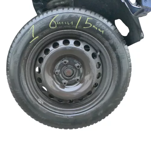 4x VW Golf 6 Plus 5M 195/65 R15 95V Winterreifen M+S Felgen Reifen M&S   ca. 6mm (183574)