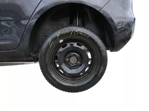 2x Skoda Fabia Felgen Reifen 165/70 R14 81T Winterreifen M&S 5jx14H2 ET35  6-7mm (183614)