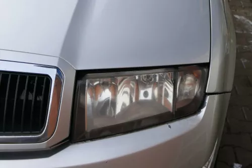 Fabia 6Y Stoßstange Stoßfänger vorne grau silber LF7T Facelift-Gitter NSW-MÄNGEL (183656)