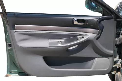 1x Audi A4 B5 Türverkleidung Verkleidung Tür vorne links