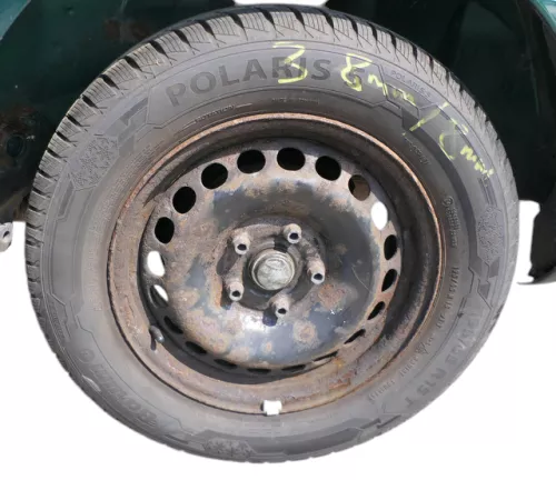 4x A4 B5 A6 4B Passat 3BG Felgen Reifen Winterreifen M+S 195/65 R15 91T 6-8mm (183786)