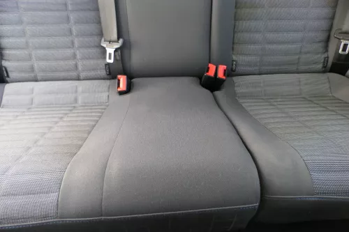 VW Polo 9N 9N3 Sitz Rückbank Sitzfläche Sitze 3 Punkt Gurt hinten blau OHNEKopfs (183806)