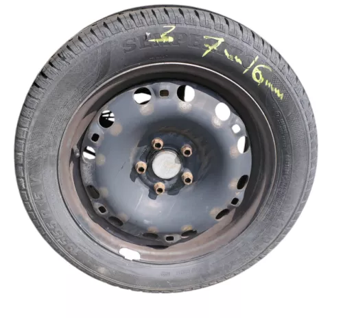 4x VW Polo 9N 6R Felgen Reifen 195/55 R15 85V Sommerreifen ca. 4-6mm  (183832)