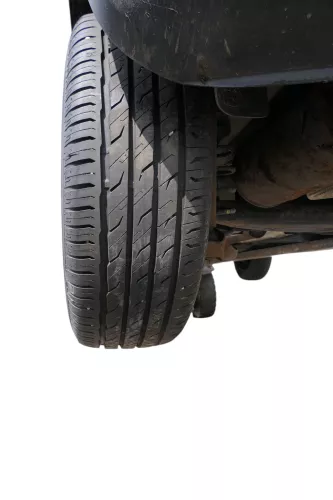 4x VW Polo 9N 6R Felgen Reifen 195/55 R15 85V Sommerreifen ca. 4-6mm  (183832)