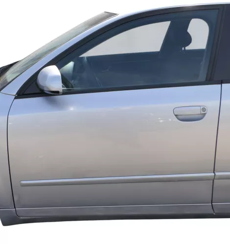 Audi A4 B6 8E nur Türblatt Tür vorne links Fahrertür schwarz LY9B Kombi+Limo (184055)