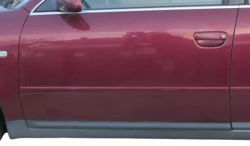 Audi A6 4B C5 Tür nur Türblatt vorne links Fahrertür rot LZ3L - ohne Anbauteile