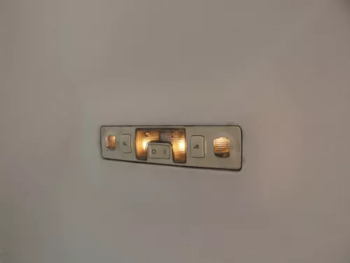 Audi A6 4B Avant Himmel Innenraum Decke Dachhimmel Dach oben vanille gelb (184122)