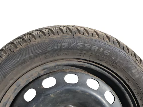 4x Audi A4 8E A6 4B Felgen 205/55 R16 91H Winterreifen Reifen 4-8mm  (184143)