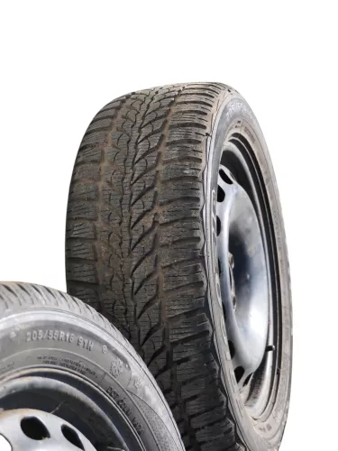 4x Audi A4 8E A6 4B Felgen 205/55 R16 91H Winterreifen Reifen 4-8mm  (184143)