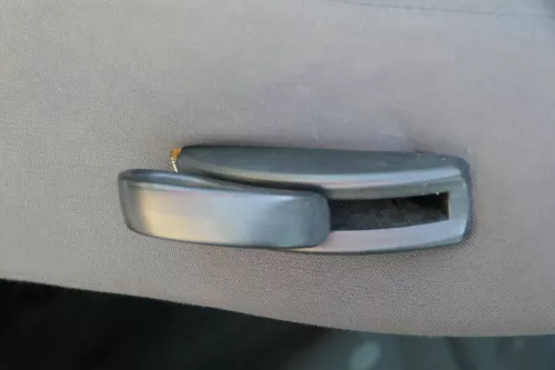 Seat Arosa VW Lupo Sitz vorn links Fahrersitz Höhenverstellung schwarz dunkel (184172)
