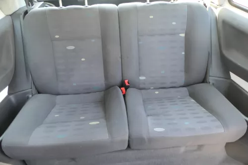 VW Lupo Seat Arosa Sitz Rückbank Sitzfläche für Kopfstützen schwarz