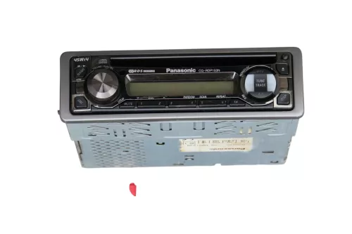 VW Golf 4 Bora T5 T4 Radio Panasonic CD-Player RDS CQ-RDP153N 4x45 W