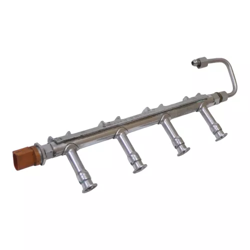 1x Audi A1 Fabia Kraftstoffverteiler 1,2 CBZA 03f133320