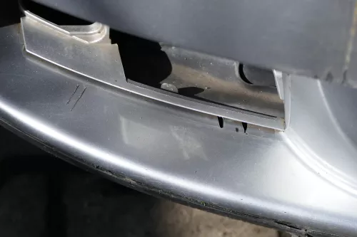VW Golf 5 1K V Stoßstange vorne Frontoßstange Stoßfänger silber LA7W (184413)