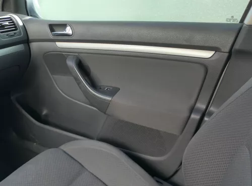 1x Golf 5 Limousine Türverkleidung Verkleidung Tür vorn rechts 4/5Türer Lautspre (184432)