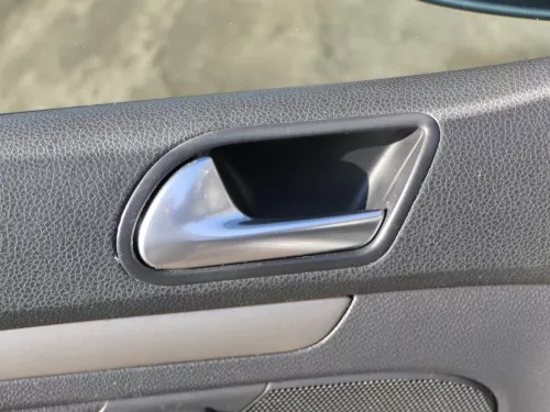 Golf 5 Limousine Türverkleidung Tür vorn links 4/5Türer RECHTSLENKER RHD Leder (184455)