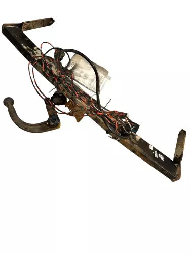 VW Golf 6 5K Limousine abnehmbare Anhängerkupplung 1K0803882A