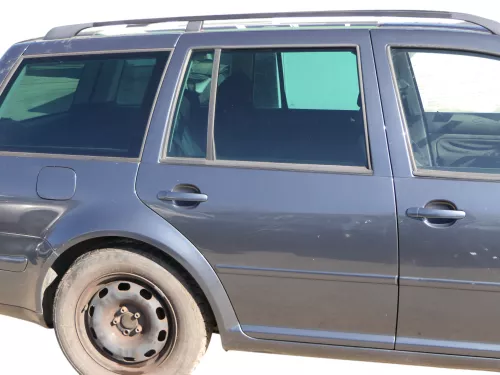 VW Golf 4 Bora Tür hinten rechts nur Kombi / Variant grau LC7V -ohne Anbautei