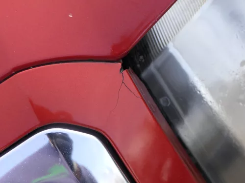 Fabia 6Y Zeichen Kühlergrill Grill Gitter 6Y0853668 rot braun LF3T Logo (184626)