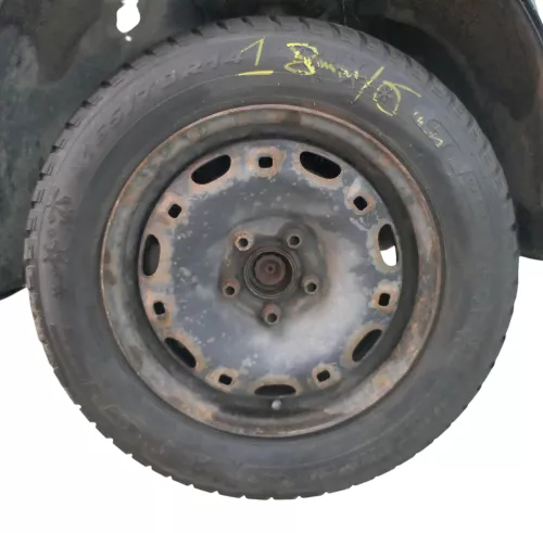 4x Skoda Fabia Felgen Reifen 165/70 R14 81T Winterreifen M&S 5jx14H2 ET35 6-8mm (184753)