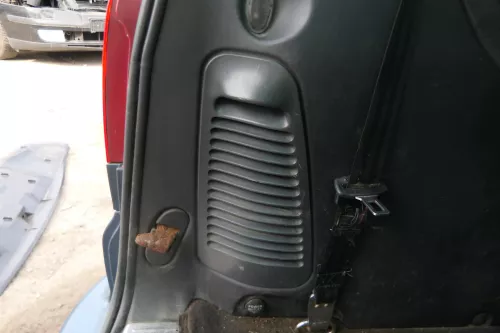 VW Sharan 7M Abdeckung Kofferraum Fach Box Ablagefach links hinten +Verkleidung (184781)