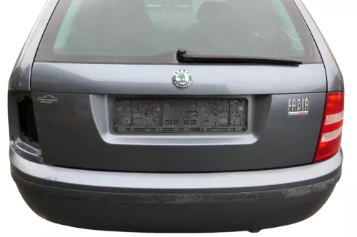 Skoda Fabia 6Y Kombi Stufenhec Stoßstange hinten Heckstoßstange grau LC7V (184802)