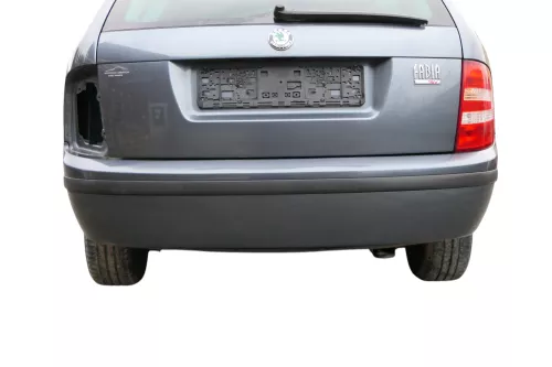 Skoda Fabia 6Y Kombi Stufenhec Stoßstange hinten Heckstoßstange grau LC7V (184802)