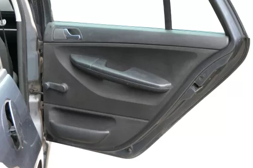1x Fabia 6Y Kombi Türverkleidung Verkleidung Tür hinten rechts schwarz anthrazit