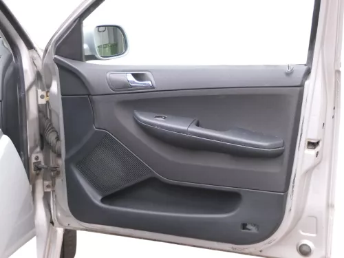 1x Fabia 6Y Kombi Türverkleidung Verkleidung Tür vorne rechts schwarz anthrazit
