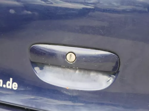 VW Polo 9N3 9N Heckklappe Kofferraumklappe Klappe blau LB5N ohne Anbauteile (184894)