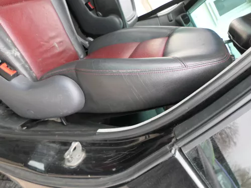 VW Sharan 7M Galaxy 1x Sitz hinten rechts Rücksitz 6+7 Sitz Leder rot (184942)