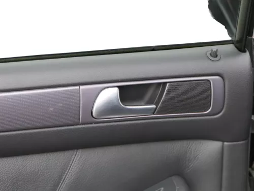 1x A6 4B Türverkleidung Verkleidung Tür hinten links Leder schwarz soul Bose (184980)