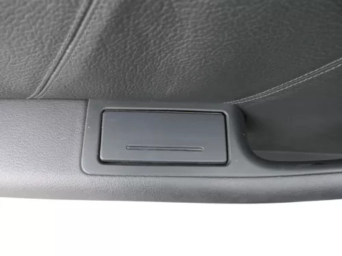 1x A6 4B Türverkleidung Verkleidung Tür hinten links Leder schwarz soul Bose (184980)