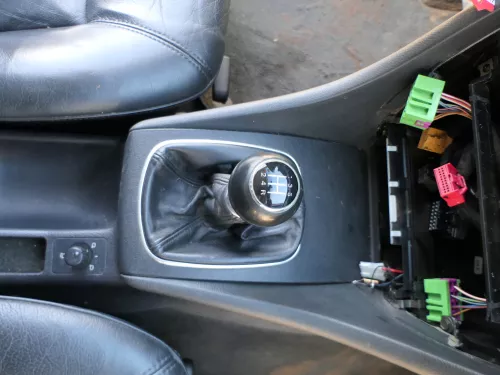 Audi A6 4B Schaltknauf Schaltsack Schaltknüppel original 5-Gang Leder schwarz (184992)