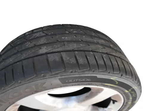 4x Audi A4 A6 Alufelge original 4B0601025AB ET45 235/45 ZR17 Reifen 3-5mm Sommer (185019)