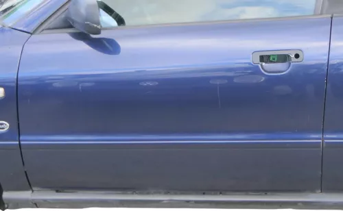 A4 B5 Tür nur Türblatt vorne links Fahrertür blau LZ5T Kombi od Limo