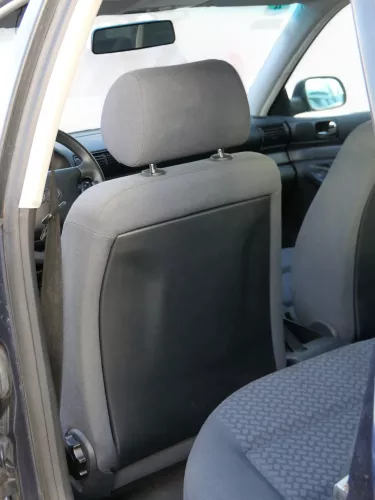 Audi A4 B5 Sitz Fahrersitz vorne links höhenverstellbar (185065)