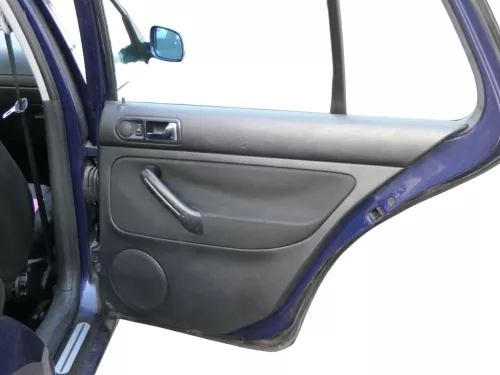 1x VW Golf 4 1J Limousine Türverkleidung Verkleidung Tür hinten rechts schwarz