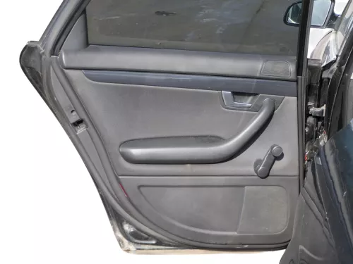 1x A4 8E B6 Türverkleidung Verkleidung Tür hinten links soul schwarz
