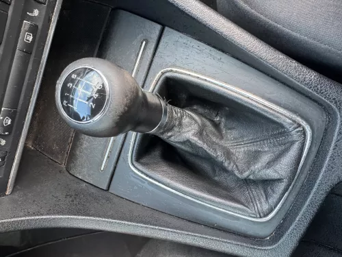 Audi A4 8E B6 B7 Schaltknauf Schalthebel Schalthebelgriff Leder 6Gang soul schwa